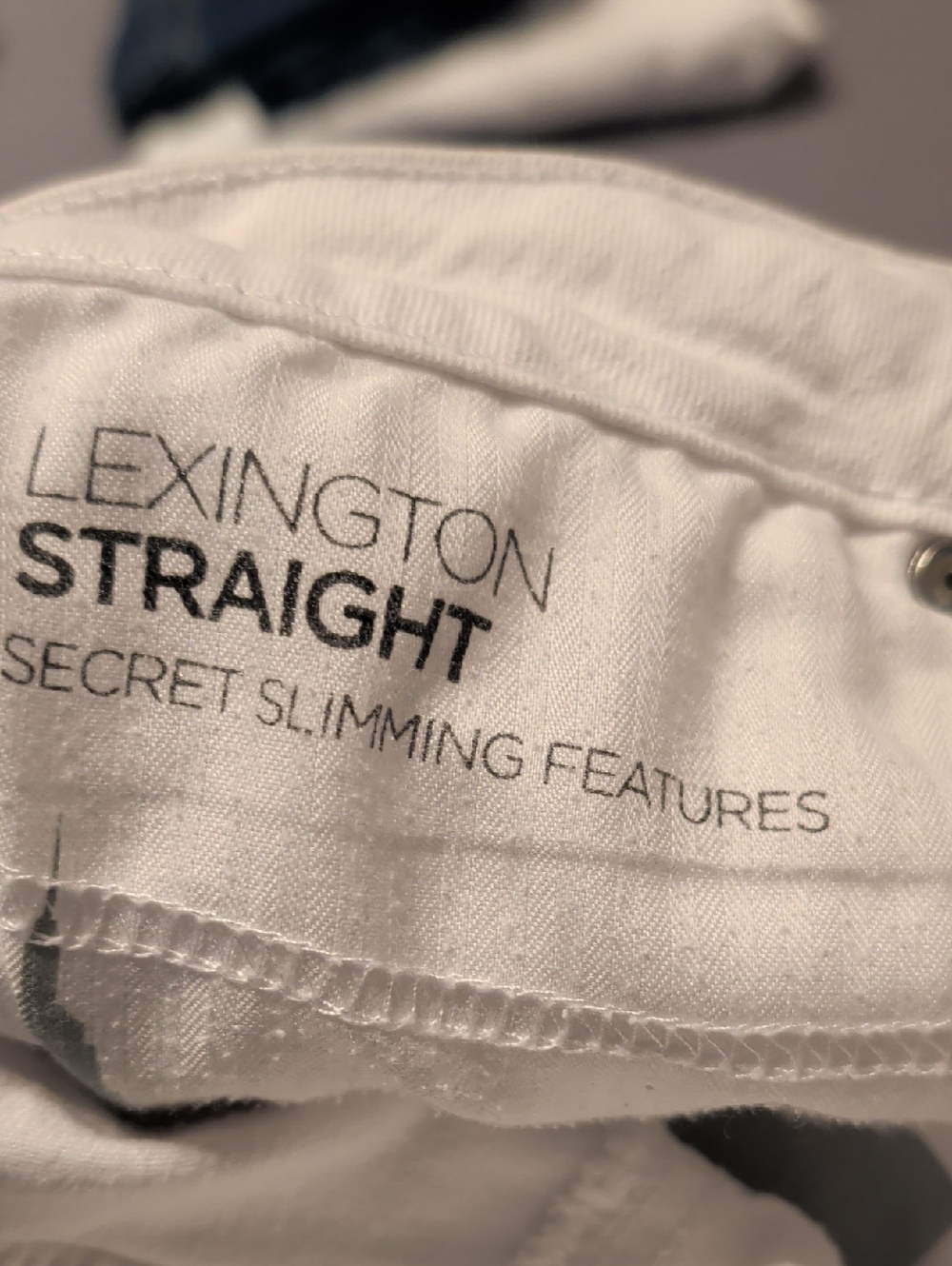 NWOT Jones New York Lexington  White Denim Jeans - Picture 9 of 12